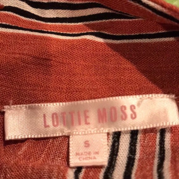 Skirt - Picture 2 of 2